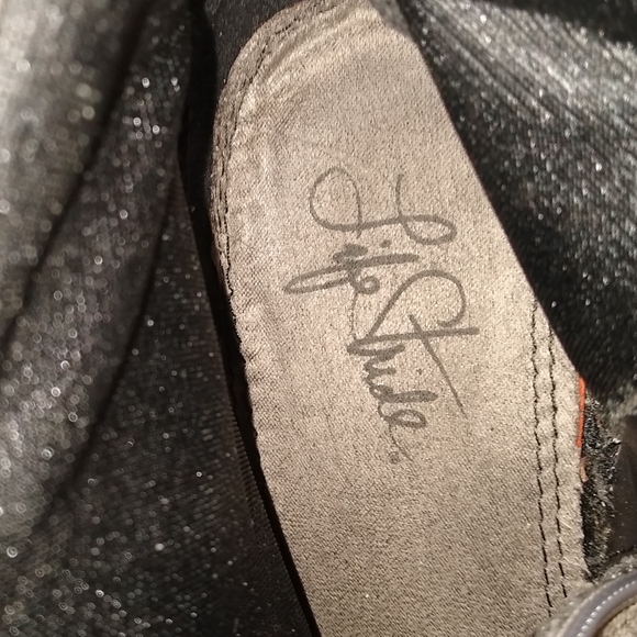 Grey ankle booties - Picture 4 of 6